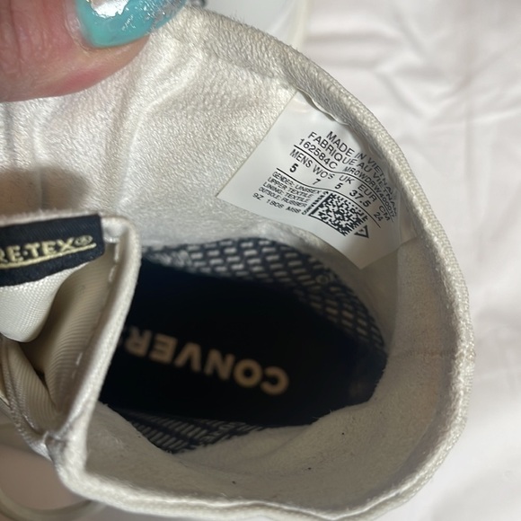 Converse Chuck Taylor All-Star
MC18 High Gore-tex White size M5 W7 - Picture 13 of 14